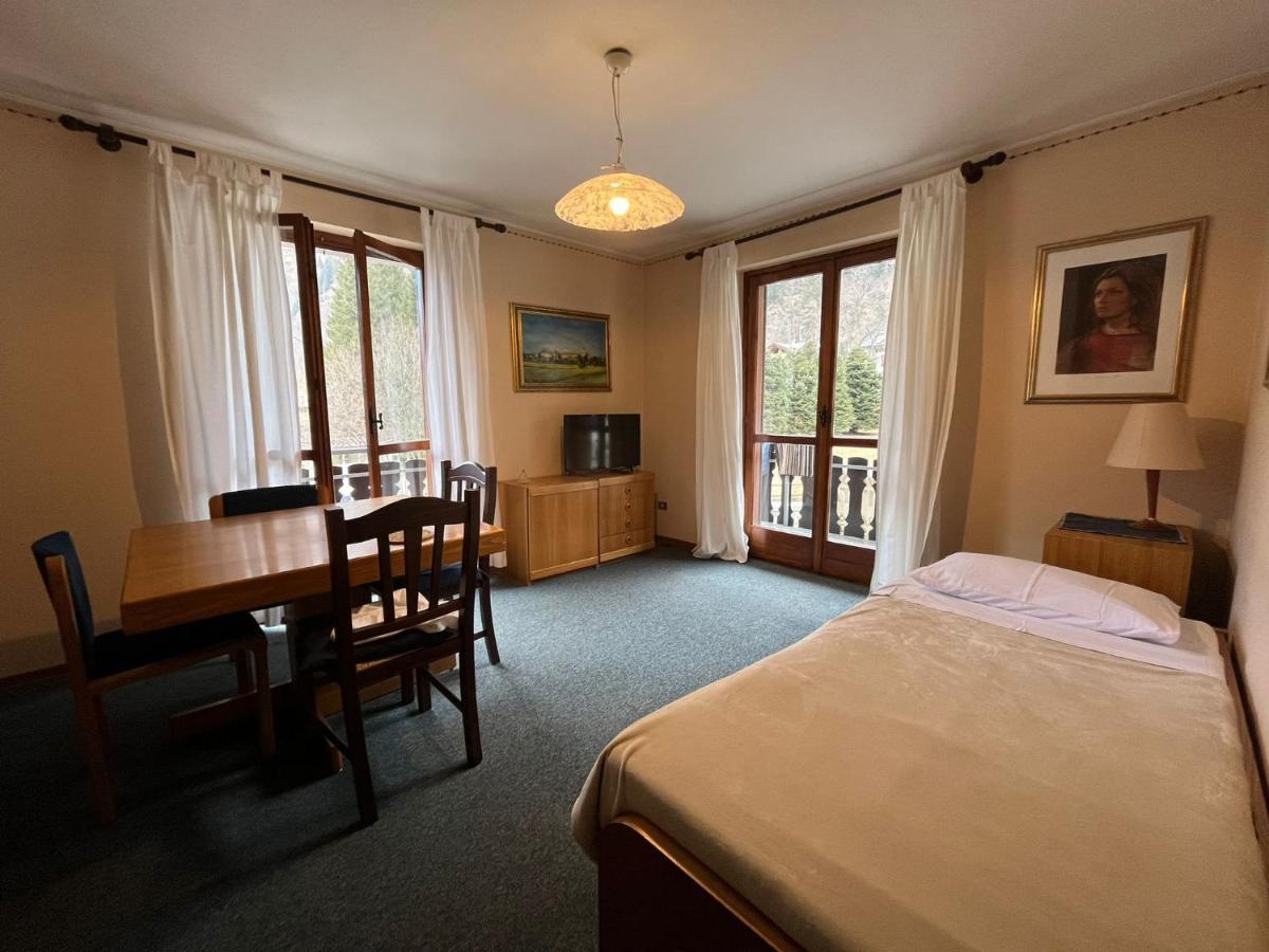 San Luigi - Rooms & Apartments Campodolcino Dış mekan fotoğraf